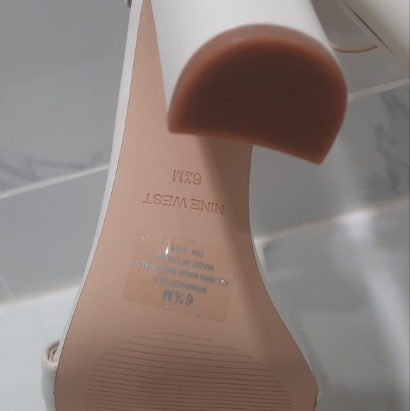 NEW NINE WEST MINDFUL CREAM /BONE 3" BLOCK HEEL Size 6.5 - Picture 11 of 14